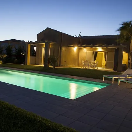 Lefteris סבורונטה